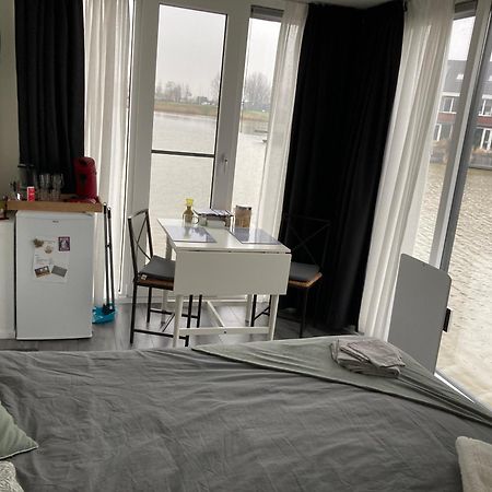 Bed & Breakfast 'T Westergouwertje Гауда Екстериор снимка